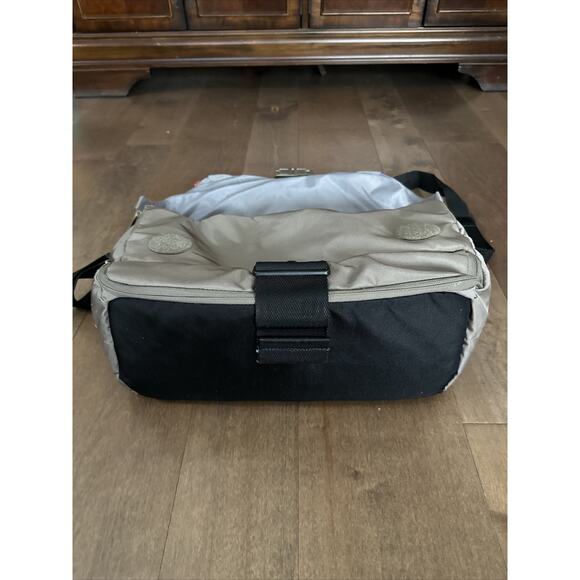 Manfrotto Unica II Messenger Bag Camera Laptop Tan/Black 17x12 Professional - Picture 5 of 5